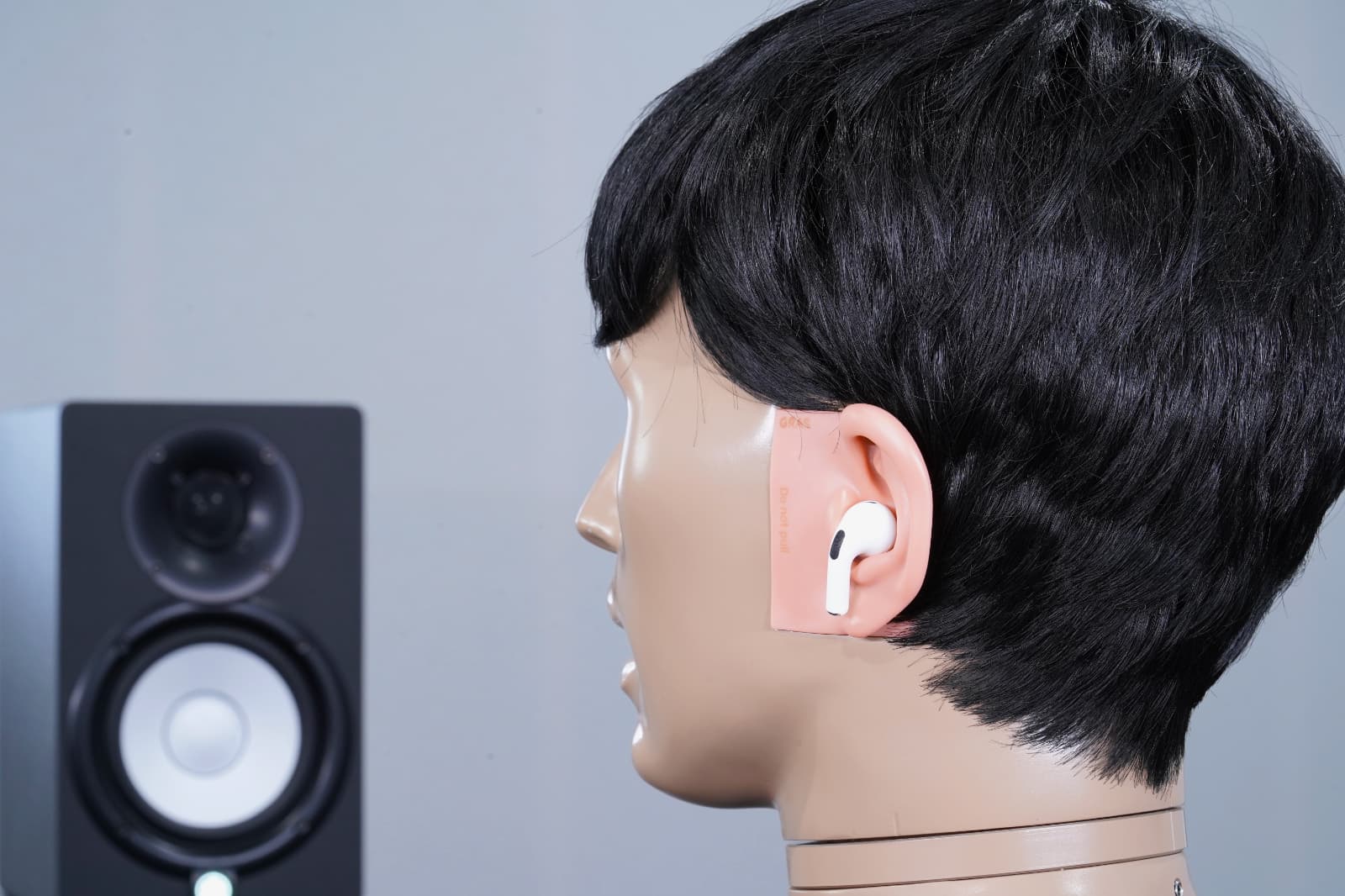 Apple AirPods Pro 2 Lab